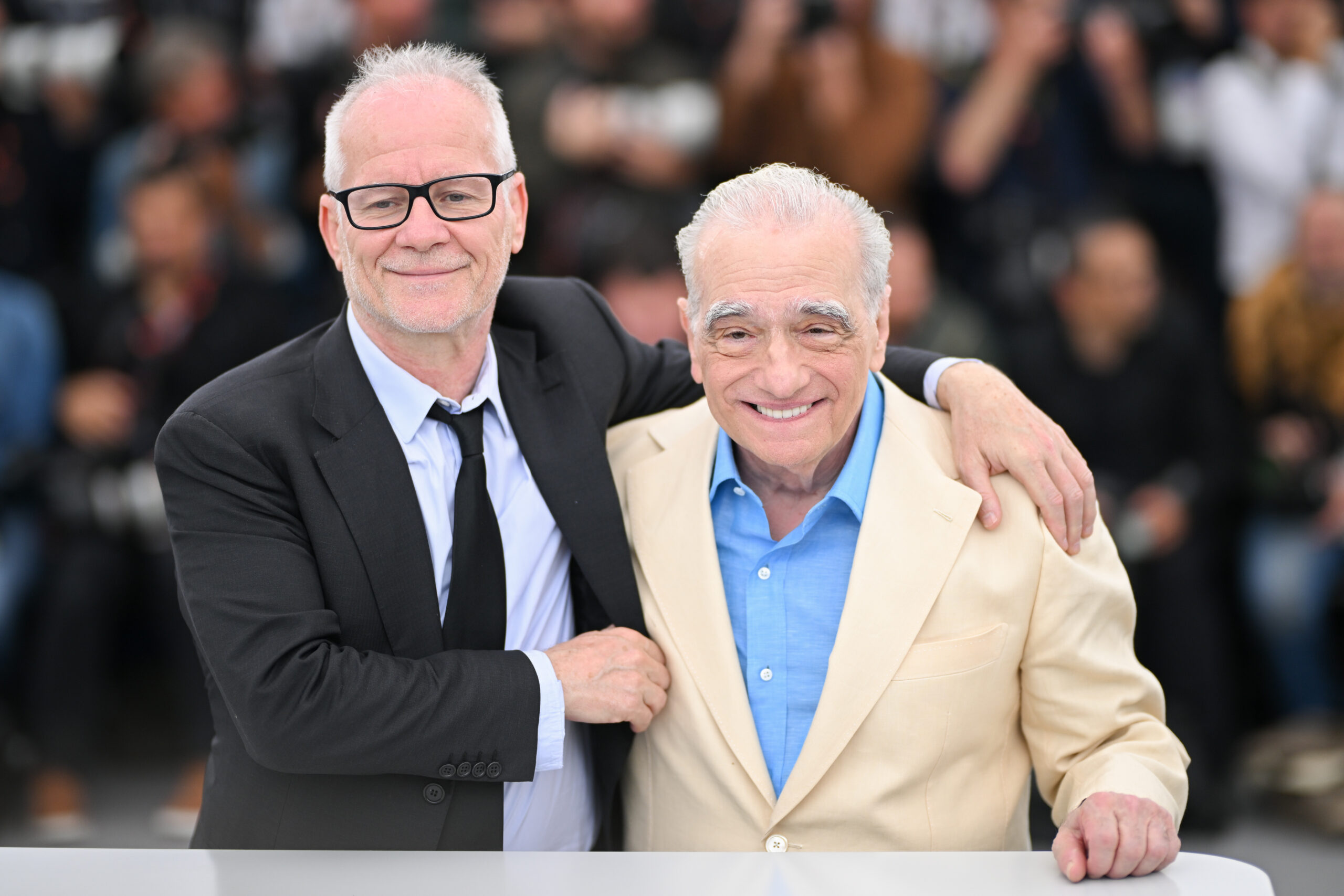 Apple Suspends Numerous Overall Deals as Strike Rages On